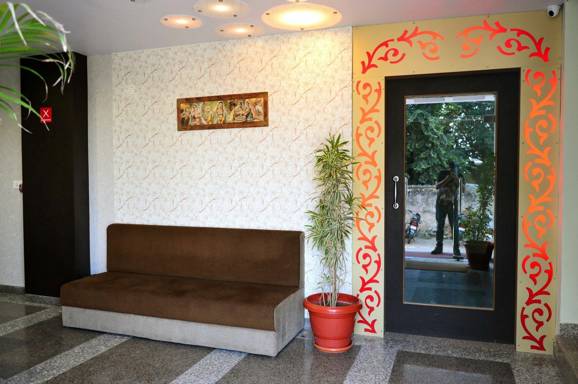 Oyo 6697 Hotel Green Lemon Jaipur Exterior photo